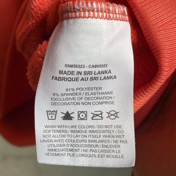 Nike Ladies Therma Fit Crew Neck - Picture 8 of 9